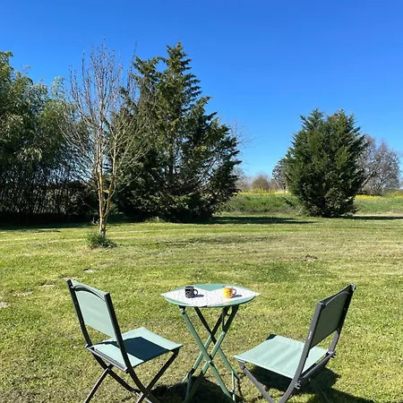 Le Clos Des Cedres Ferienhaus